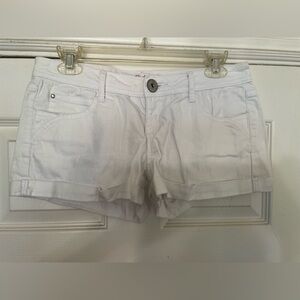Candie's - Size 0 White Mid Rise Shorts